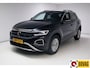 Volkswagen T-Roc 1.0 TSI 116 PK Business Edition | Stoelverw. | Apple Carplay / Android auto | PDC V+A | Automatisch inparkeren, Climate control, all season banden, extra getint glas achter