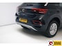 Volkswagen T-Roc 1.0 TSI 116 PK Business Edition | Stoelverw. | Apple Carplay / Android auto | PDC V+A | Automatisch inparkeren, Climate control, all season banden, extra getint glas achter