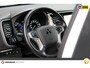 Mitsubishi Outlander 2.4 PHEV 4WD Instyle | Trekhaak | Winterbanden set