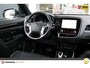 Mitsubishi Outlander 2.4 PHEV 4WD Instyle | Trekhaak | Winterbanden set