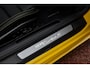 Porsche 911 3.8 Turbo S. Keramisch, Racing Yellow, Burmester, Alcantara hemel, PDCC, Sportuitl, Pano, ACC, 18 Weg, Dodeh, Camera!