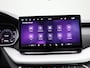 Skoda Octavia Combi 1.5 TSI MHEV Business Edition Plus AUTOMAAT | ADAPTIEVE CRUISE | CLIMA | CAMERA | NAVIGATIE | APPLE CARPLAY | TREKHAAK | PDC | LMV | 12 MAANDEN BOVAG GARANTIE |