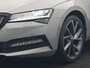 Skoda Superb Combi 1.4 TSI iV Sportline Business Plug In Hybrid 218pk PHEV | Trekhaak Af Fabriek | Panodak | Alcantara Sportstoelen Memory & Verwarmd | Adaptive Cruise | Apple Carplay | Stuur Verwarmd | Sfeerverlichting | Navigatie | Blis | DAB |