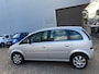Opel Meriva 1.6-16V Cosmo,Navigatie,Climate&Cruisecontrol,Elektrischpakket,Achteruitrijsensoren,apk 24/01/2026,15 Inch Lmv