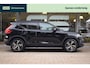 Volvo XC40 2.0 T5 AWD R-Design met Pano/Trekh/Harman/Camera