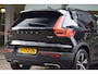 Volvo XC40 2.0 T5 AWD R-Design met Pano/Trekh/Harman/Camera