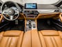 BMW 5-Serie 530e High Executive M Sport Automaat 252Pk (GROOT NAVI, 360 CAMERA, SFEERVERLICHTING, BOWERS&WILKINS, COGNAC LEDER, MEMORY SEATS, STOELVERWARMING, NIEUWE APK, NIEUWSTAAT)