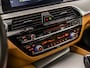 BMW 5-Serie 530e High Executive M Sport Automaat 252Pk (GROOT NAVI, 360 CAMERA, SFEERVERLICHTING, BOWERS&WILKINS, COGNAC LEDER, MEMORY SEATS, STOELVERWARMING, NIEUWE APK, NIEUWSTAAT)