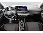 Hyundai Bayon 1.0 T-GDI Comfort Smart | Incl. 12 maanden garantie | Cruise control | Achteruitrijcamera | Parkeersensoren | Lichtmetalen velgen | Navigatie | Airco | Bluetooth | Apple Carplay/Andorid Auto | Rijstrooksensor
