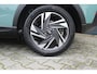 Hyundai Bayon 1.0 T-GDI Comfort Smart | Incl. 12 maanden garantie | Cruise control | Achteruitrijcamera | Parkeersensoren | Lichtmetalen velgen | Navigatie | Airco | Bluetooth | Apple Carplay/Andorid Auto | Rijstrooksensor