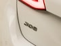 Peugeot 308 SW 1.2 PureTech Sport (PANORAMADAK, APPLE CARPLAY, GROOT NAVI, 360 CAMERA, SPORTSTOELEN, GETINT GLAS, PARKEERSENSOREN, CRUISE, LANE ASSIST, NIEUWE APK, NIEUWSTAAT)