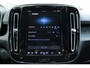 Volvo XC40 Single Motor Extended Range Plus 82 kWh | Verwarmde Voorstoelen+Stuurwiel | Warmtepomp | Semi- Elektrische Trrekhaak | Achteruitrijcamera | AppleCarplay / AndroidAuto | Keyless Entry/Start