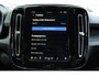 Volvo XC40 Single Motor Extended Range Plus 82 kWh | Verwarmde Voorstoelen+Stuurwiel | Warmtepomp | Semi- Elektrische Trrekhaak | Achteruitrijcamera | AppleCarplay / AndroidAuto | Keyless Entry/Start