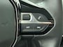 Peugeot 208 Allure 75pk | Navigatie | Achteruitrijcamera | Climate Control | Cruise Control | Parkeersensoren | Stoelverwarming | Apple Carplay / Android Auto | Armsteun | Led koplampen | Elektrisch inklapbare spiegels | Automatisch dimlicht | Regensensor | Bluetooth | Donker getint glas | 16" lichtmetalen velgen |