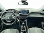Peugeot 208 Allure 75pk | Navigatie | Achteruitrijcamera | Climate Control | Cruise Control | Parkeersensoren | Stoelverwarming | Apple Carplay / Android Auto | Armsteun | Led koplampen | Elektrisch inklapbare spiegels | Automatisch dimlicht | Regensensor | Bluetooth | Donker getint glas | 16" lichtmetalen velgen |