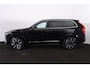 Volvo XC90 T8 Recharge AWD Ultra Bright - LONG RANGE - Panorama/schuifdak - IntelliSafe Assist & Surround - 360º Camera - Harman/Kardon audio - Adaptieve LED koplampen - Verwarmde voorstoelen, stuur & achterbank - Parkeersensoren voor & achter - Elektr. bedienb. voorstoelen met geheugen - Head up display - Draadloze tel. lader - Extra getint glas - Elektr. inklapbare trekhaak - 21' LMV