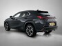 Lexus UX 250h Business Line | Apple Carplay/ Android Auto | Stuur- en Stoelverwarming | Parkeersensoren voor+achter |
