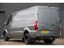 Mercedes-Benz Sprinter 519 3.0 CDI V6 L2H1 LED, LEDER, 3.5T TREKHAAK, STANDKACHEL, DUBBELLUCHT, ADAPT. CRUISE, MBUX 10'', 360 CAMERA, STOELVERWARMING, VOORRUIT VERWARMING, NAVI, CLIMA, NL AUTO, NAP