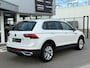 Volkswagen Tiguan 1.4 TSI eHybrid Elegance Exclusive | Pano | Leder
