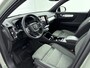 Volvo XC40 2.0 B4 Plus Dark | Trekhaak | Voorruitverwarming | Elektrische stoelen | Harman Kardon | Adaptieve cruise | BLIS | 18" |