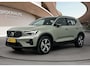 Volvo XC40 2.0 B4 Plus Dark | Trekhaak | Voorruitverwarming | Elektrische stoelen | Harman Kardon | Adaptieve cruise | BLIS | 18" |