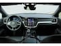 Volvo V60 2.0 T6 Plug-in hybrid AWD Plus Dark | Lichtmetalen Velgen 6-Spaaks 19" | Lederen Bekleding | Rondomzicht Camera | Trekhaak Elektrisch Uitklapbaar | Verwarmbare Voorruit | Premium Audio by Harman Kardon |  Elektrisch Verstelb. Bestuurdersstoel Met Geheugen | Electronic Climate Controle | Voorstoelen Verwarmd En Elektrische Lendesteunen |