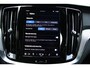 Volvo V60 T6 Plug-in hybrid AWD Plus Dark | Trekhaak Elektrisch Uitklapbaar | Verwarmbare voorstoelen en achterbank | Rondomzicht Camera | Premium Audio by Harman Kardon | Verwarmbare voorruit | Elektrisch Verstelb. Bestuurdersstoel Met Geheugen | Electronic Climate Controle |