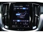 Volvo V60 T6 Plug-in hybrid AWD Plus Dark | Trekhaak Elektrisch Uitklapbaar | Verwarmbare voorstoelen en achterbank | Rondomzicht Camera | Premium Audio by Harman Kardon | Verwarmbare voorruit | Elektrisch Verstelb. Bestuurdersstoel Met Geheugen | Electronic Climate Controle |