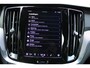 Volvo V60 T6 Plug-in hybrid AWD Plus Dark | Trekhaak Elektrisch Uitklapbaar | Verwarmbare voorstoelen en achterbank | Rondomzicht Camera | Premium Audio by Harman Kardon | Verwarmbare voorruit | Elektrisch Verstelb. Bestuurdersstoel Met Geheugen | Electronic Climate Controle |