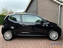 Volkswagen Up! 1.0 high up! BlueMotion CUP | Navi | Airco | Stoelverwarming | 15inch