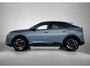 Peugeot E-3008 GT 73 kWh 210pk Automaat | Trekhaak | 3-Fase Lader | Elektrisch Bedienbare Achterklep | Navigatie | Climate Control | Adaptieve Cruise Control | Achteruitrijcamera | Parkeersensoren Voor + Achter | matrix-LED Koplampen | 20" Lichtmetalen Velgen | Apple Carplay/Android Auto |
