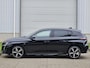 Peugeot 308 GT Hybrid Automaat / Fabrieksgarantie tot 28-3-2027 / 360 Graden Camera / Apple Carplay & Android Auto / Adaptief Cruise Control / Climate Control / Navigatie /