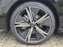 Peugeot 308 GT Hybrid Automaat / Fabrieksgarantie tot 28-3-2027 / 360 Graden Camera / Apple Carplay & Android Auto / Adaptief Cruise Control / Climate Control / Navigatie /