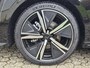 Peugeot 308 GT Hybrid Automaat / NIEUW / Fabrieksgarantie tot 28-3-2027 / Adaptief Cruise Control / Achteruitrijcamera / Apple Carplay & Android Auto / Climate Control / Navigatie /