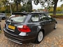BMW 3-Serie Touring 318i Automaat Automaat 2e eigenaar dealer onderhouden Zeer netjes leerbekeleding airco cruis control