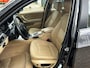 BMW 3-Serie Touring 318i Automaat Automaat 2e eigenaar dealer onderhouden Zeer netjes leerbekeleding airco cruis control