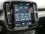 Volvo XC40 T4 Recharge R-Design Plug In Hybrid 211pk Dealer O.H PHEV | Panodak | Adaptive Cruise | 360 Camera | Alcantara Sportstoelen Memory & Verwarmd | Harman & Kardon | Apple Carplay | Stuur Verwarmd | Navigatie | Virtual | DAB |