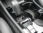 Volvo XC40 T4 Recharge R-Design Plug In Hybrid 211pk Dealer O.H PHEV | Panodak | Adaptive Cruise | 360 Camera | Alcantara Sportstoelen Memory & Verwarmd | Harman & Kardon | Apple Carplay | Stuur Verwarmd | Navigatie | Virtual | DAB |