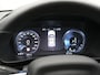 Volvo XC40 T4 Recharge R-Design Plug In Hybrid 211pk Dealer O.H PHEV | Panodak | Adaptive Cruise | 360 Camera | Alcantara Sportstoelen Memory & Verwarmd | Harman & Kardon | Apple Carplay | Stuur Verwarmd | Navigatie | Virtual | DAB |