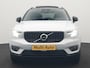 Volvo XC40 T4 Recharge R-Design Plug In Hybrid 211pk Dealer O.H PHEV | Panodak | Adaptive Cruise | 360 Camera | Alcantara Sportstoelen Memory & Verwarmd | Harman & Kardon | Apple Carplay | Stuur Verwarmd | Navigatie | Virtual | DAB |