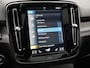 Volvo XC40 T4 Recharge R-Design Plug In Hybrid 211pk Dealer O.H PHEV | Panodak | Adaptive Cruise | 360 Camera | Alcantara Sportstoelen Memory & Verwarmd | Harman & Kardon | Apple Carplay | Stuur Verwarmd | Navigatie | Virtual | DAB |