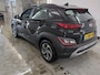 Hyundai Kona 1.6 GDI HEV 141pk Automaat Comfort Smart | Apple CarPlay / Android Auto | PDC | Navi | Achteruitrijcamera | DAB | 16"