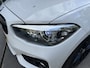 BMW 1-Serie 118i 136pk Automaat Executive PDC Navigatie LED