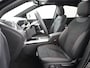 Mercedes-Benz GLA 180 Business Solution AMG | Trekhaak Wegklapbaar | Apple Carplay & Android Auto | Panorama - Schuifdak | Multibeam Led | Stoelverwarming Voorin | Sfeerverlichting