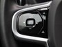 Volvo XC60 2.0 T6 350 Pk Plug-in hybrid AWD R-Design | Trekhaak | Panoramadak | Elektrische Achterklep | Carplay | Camera |  Stoelverwarming | Harmann Kardon | LED | 21 Inch | 85.722 Km!