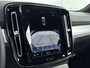 Volvo XC40 2.0 B4 Plus Dark | Trekhaak | Reserve wiel | BLIS | Adaptive Cruiscontrol | Verwarmbare voorruit | Elektrische achterklep |