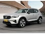 Volvo XC40 2.0 B4 Plus Dark | Trekhaak | Reserve wiel | BLIS | Adaptive Cruiscontrol | Verwarmbare voorruit | Elektrische achterklep |