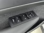 Volvo XC40 2.0 B4 Plus Dark | Trekhaak | Reserve wiel | BLIS | Adaptive Cruiscontrol | Verwarmbare voorruit | Elektrische achterklep |