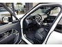 Land Rover Range Rover P460e HSE | 23 Inch Gloss Black | Shadow Pack | El.trekhaak | Pano | Head-up | Softclos