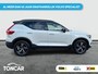 Volvo XC40 2.0 B3 R-Design | SkyRoof | Pilot Assist| Park Assist | 18" Lm-velgen | Two Tone Lak | Apple Carplay / Android Auto